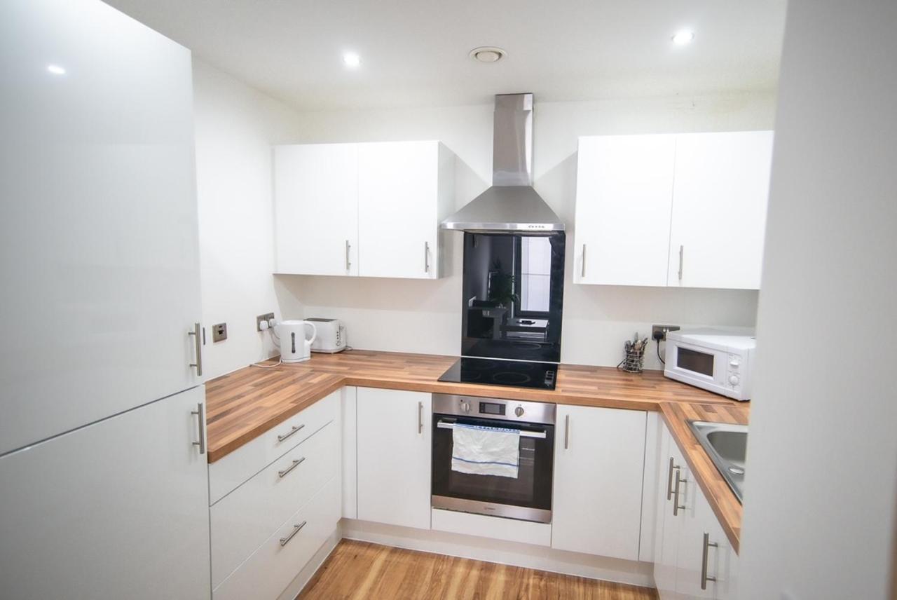 Hallsphere - Stunning Apartment Salford Quays Manchester Ngoại thất bức ảnh